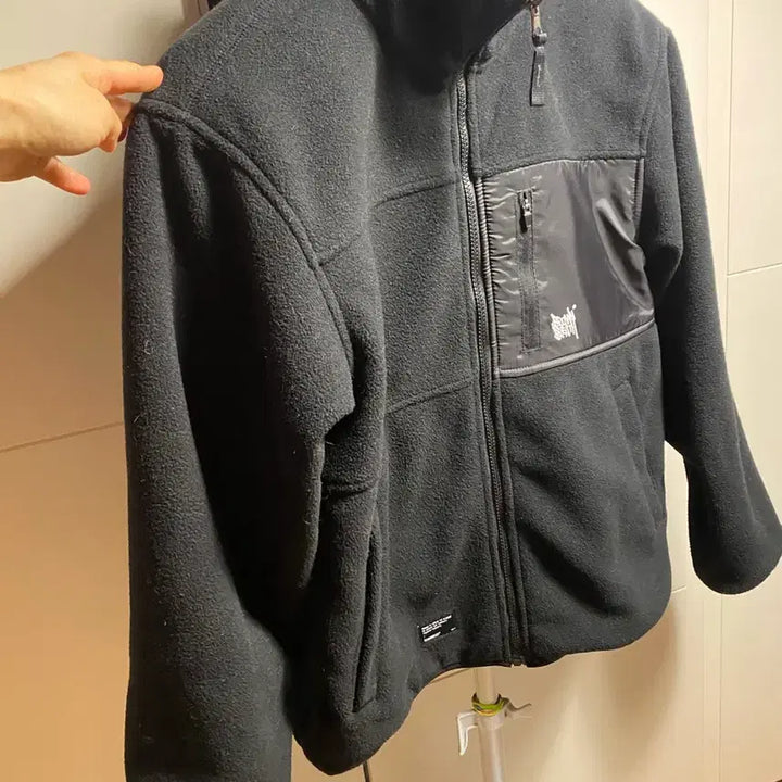 [BUNJANG] Brownbreath Reversible Black Fleece Zip-up Jacket / 브라운브레스  양면 블랙 플리스 집업자켓