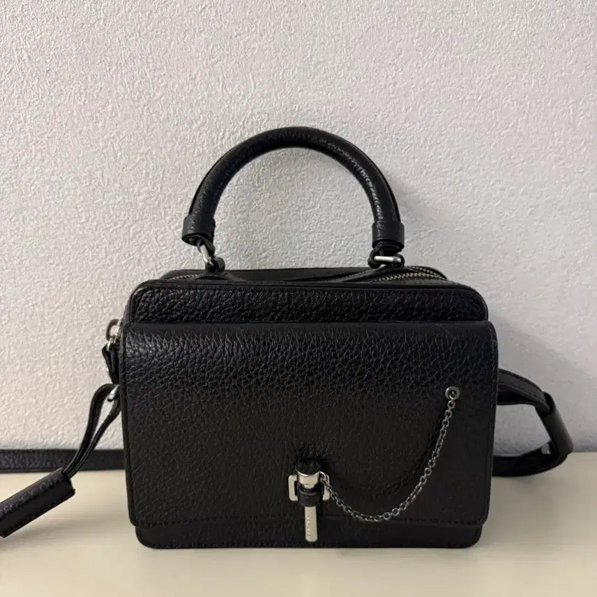 [BUNJANG] CARVEN Black Leather Tote/Shoulder Bag / CARVEN 까르뱅 블랙 레더 토트백 겸 숄더백