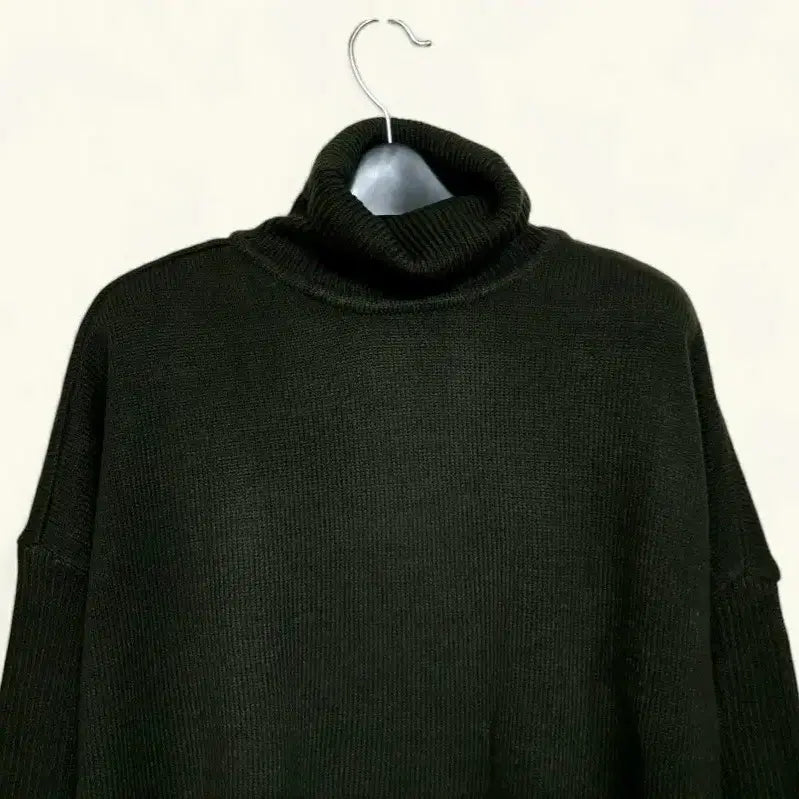 [BUNJANG] Olive Green Turtleneck Knit Sweater / 새상품 여성 니트 55 66 77  터들넥 니트 목폴라 여자 니트 새제품