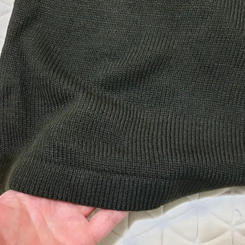 [BUNJANG] Olive Green Turtleneck Knit Sweater / 새상품 여성 니트 55 66 77  터들넥 니트 목폴라 여자 니트 새제품