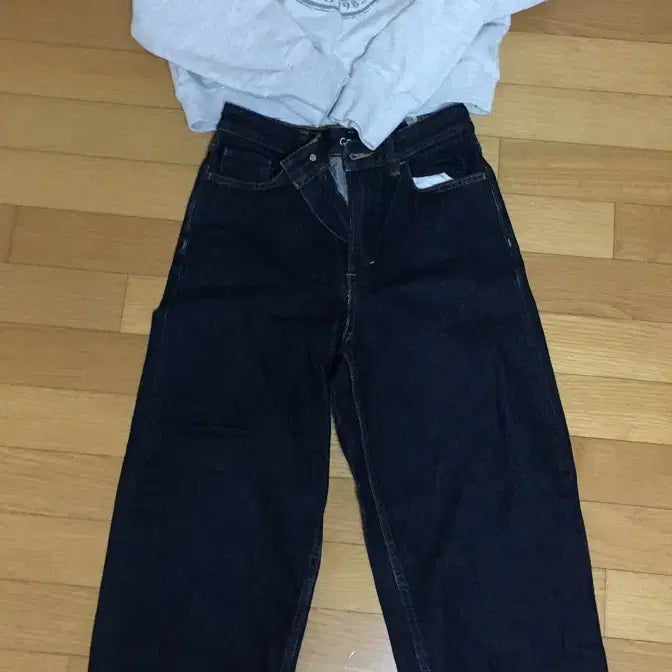 [BUNJANG] COS High Rise Ankle Denim (Size 25) / COS 코스 하이 라이즈 앵클 데님 (25)