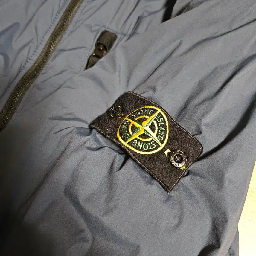 [BUNJANG] Stone Island Skin Touch Nylon TC Jacket / 스톤아일랜드 스킨터치 나일론 TC 자켓
