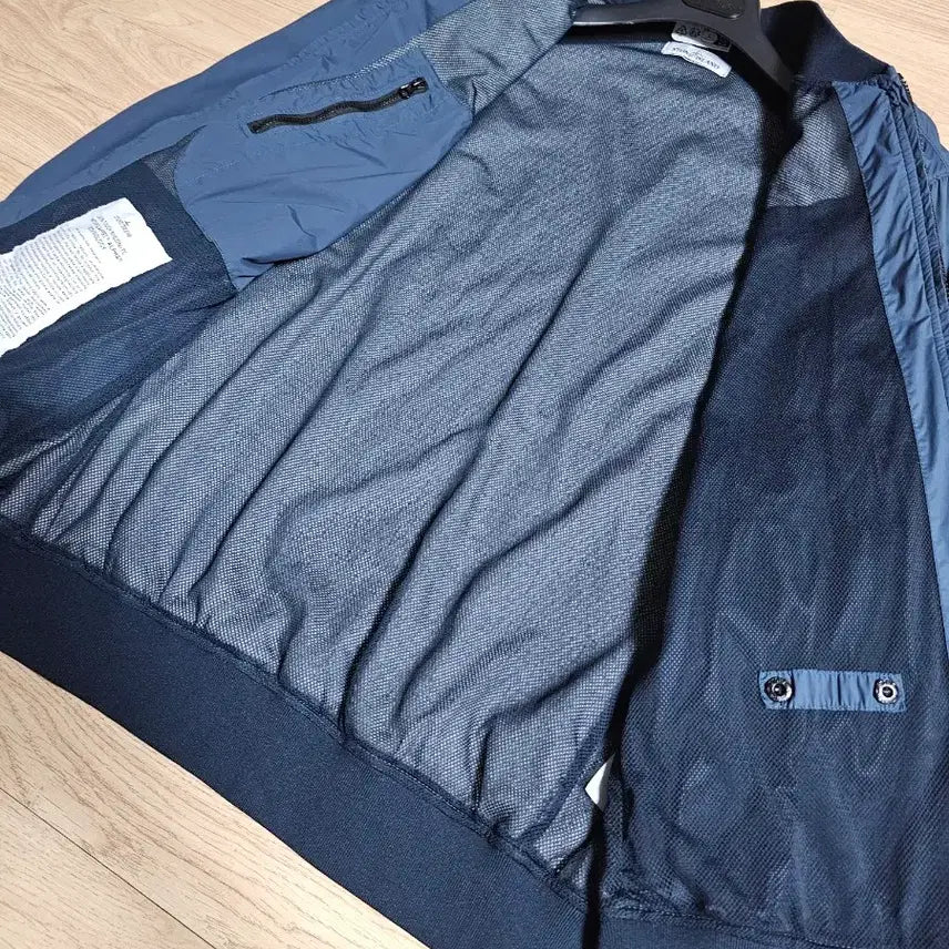 [BUNJANG] Stone Island Skin Touch Nylon TC Jacket / 스톤아일랜드 스킨터치 나일론 TC 자켓