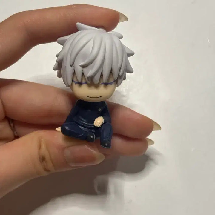 [BUNJANG] Jujutsu Kaisen Gojo Satoru Figure / 주술회전 고죠 사토루 기대 잠든 피규어