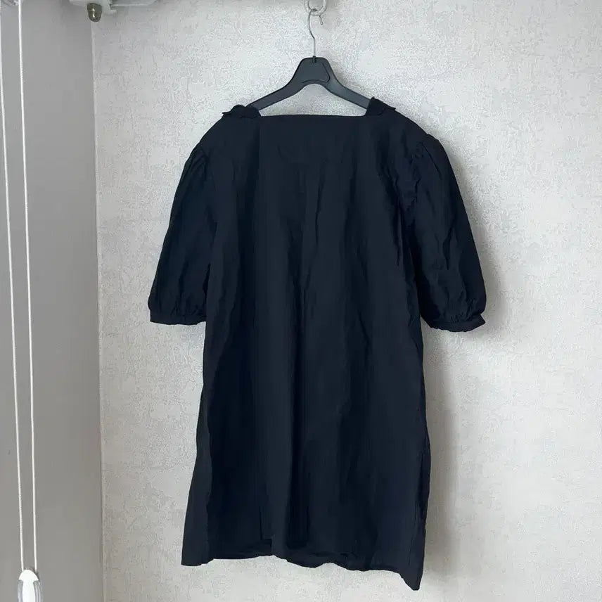 [BUNJANG] Black Lace Midi Dress / 블랙 레이스 반팔 미디 원피스 프리사이즈