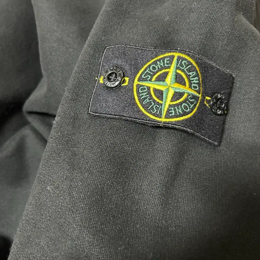 [BUNJANG] Stone Island Black Sweatshirt / 스톤아일랜드 블랙 맨투맨