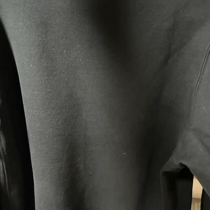 [BUNJANG] Stone Island Black Sweatshirt / 스톤아일랜드 블랙 맨투맨