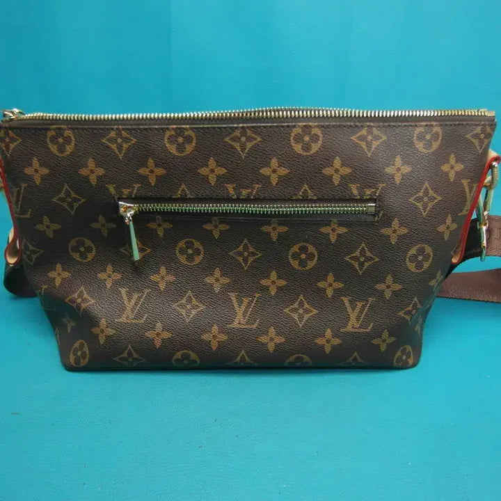 [BUNJANG] Generic Shoulder Cross Bag / y5-570/일반브랜드 숄더백 크로스백/구제특별시