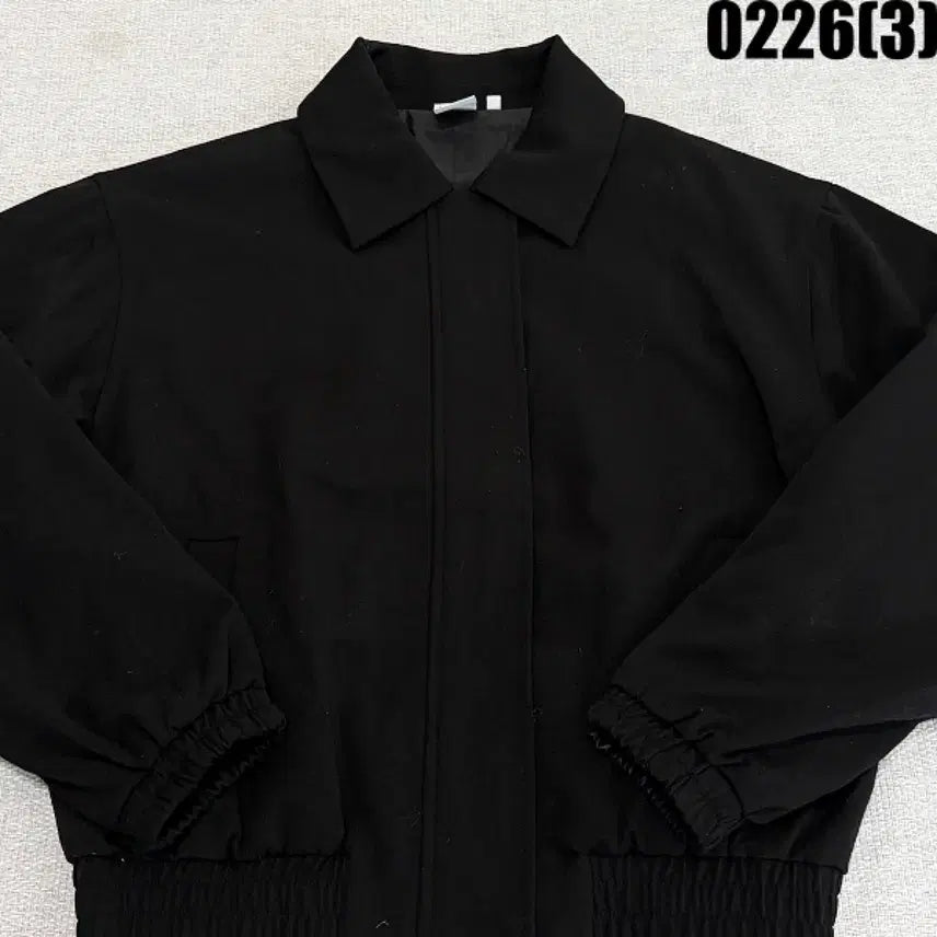 [BUNJANG] Elle Black Short Jacket / M 엘르 블랙 숏 자켓 0226(3)