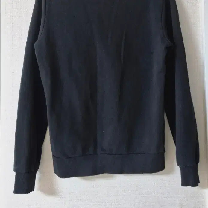 [BUNJANG] HYDROGEN Shield Logo Sweatshirt / 하이드로겐(HYDROGEN) 럭셔리 쉴드 로고 맨투맨