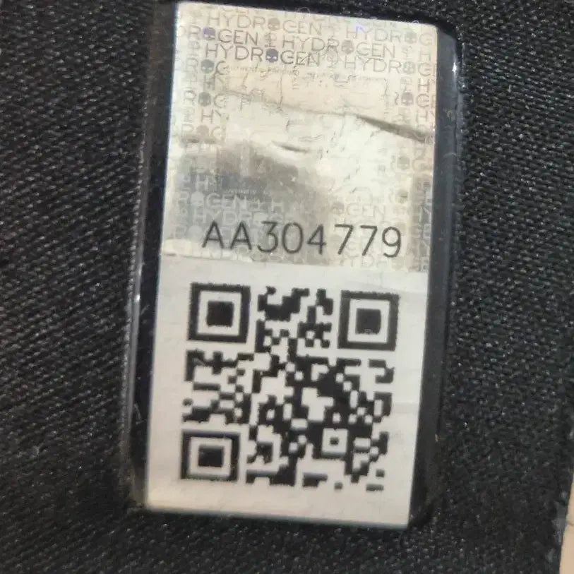 [BUNJANG] HYDROGEN Shield Logo Sweatshirt / 하이드로겐(HYDROGEN) 럭셔리 쉴드 로고 맨투맨