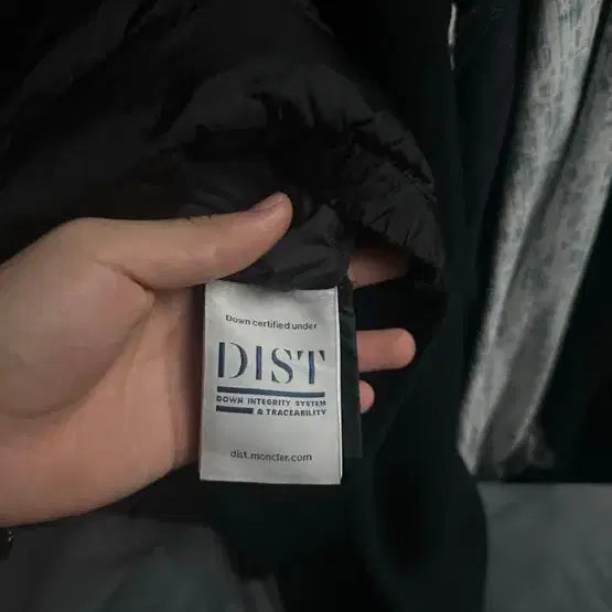 [BUNJANG] Moncler Knit Padded Jacket / 몽클레어 니트패딩