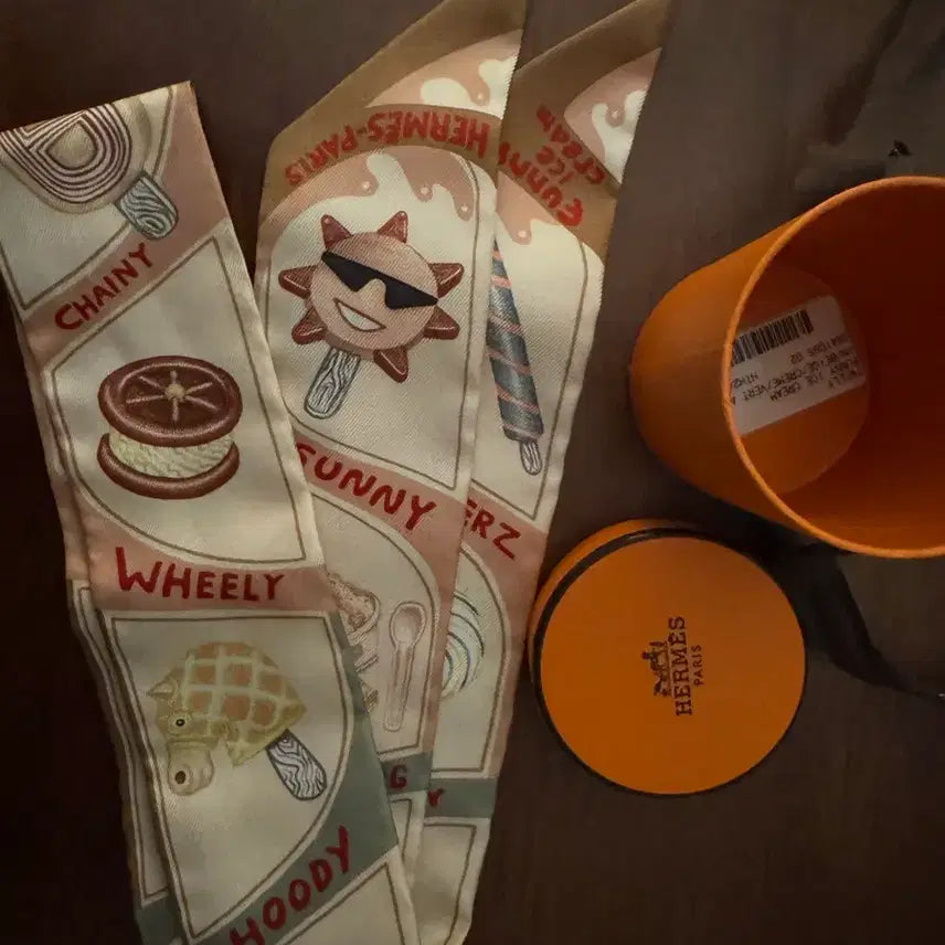 [BUNJANG] Hermes Twilly Scarf / 에르메스 트윌리