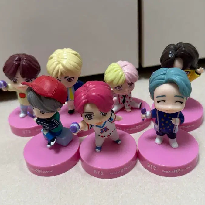 [BUNJANG] BTS Baskin Robbins Figure / 급처) 방탄소년단 베라 피규어!!