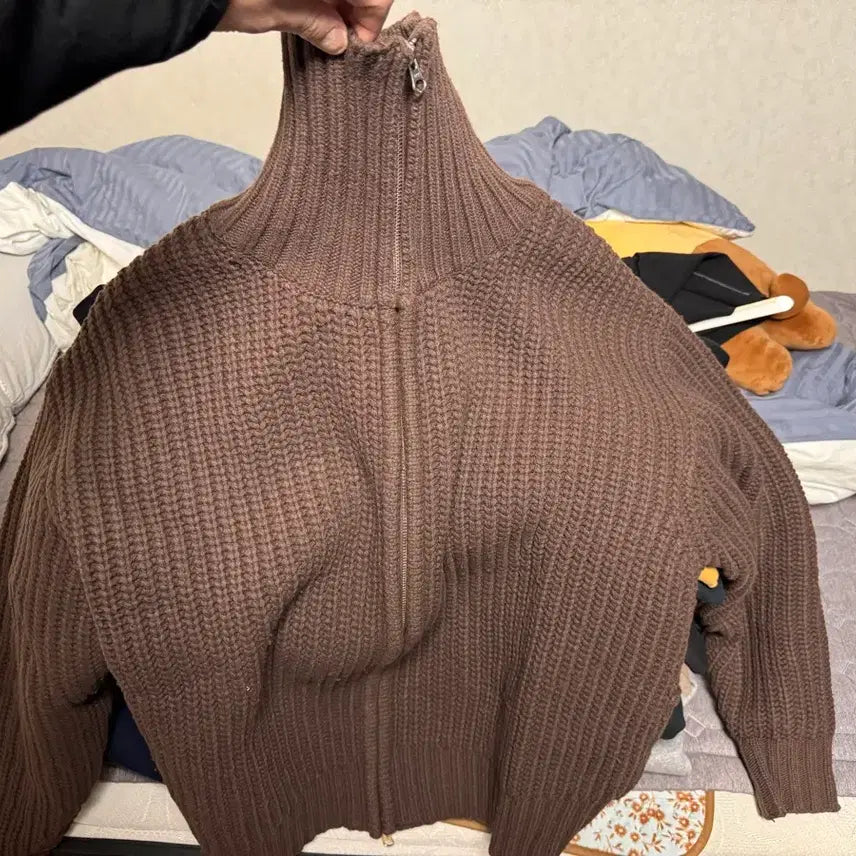 [BUNJANG] STU Brown Knit Zip-Up Cardigan / STU 브라운 니트 짚업
