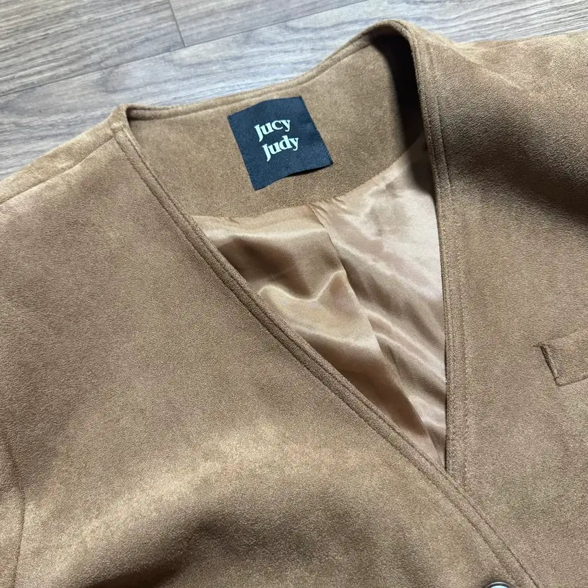 [BUNJANG] Juicy Judy V-Neck Suede Jacket Camel / 쥬시쥬디 브이넥 스웨이드 자켓 카멜
