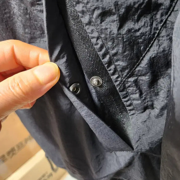 [BUNJANG] National Geographic Black Bomber Jacket / 내셔널지오그래픽 블랙 봄버 자켓 (상태컨디션 최상98%)