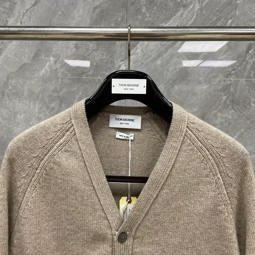 [BUNJANG] Thom Browne 4-Bar Knit Cardigan (Unisex) / 톰브라운 4바 니트 가디건 남녀사이즈 울 봄