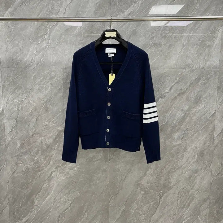 [BUNJANG] Thom Browne 4-Bar Knit Cardigan (Unisex) / 톰브라운 4바 니트 가디건 남녀사이즈 울 봄