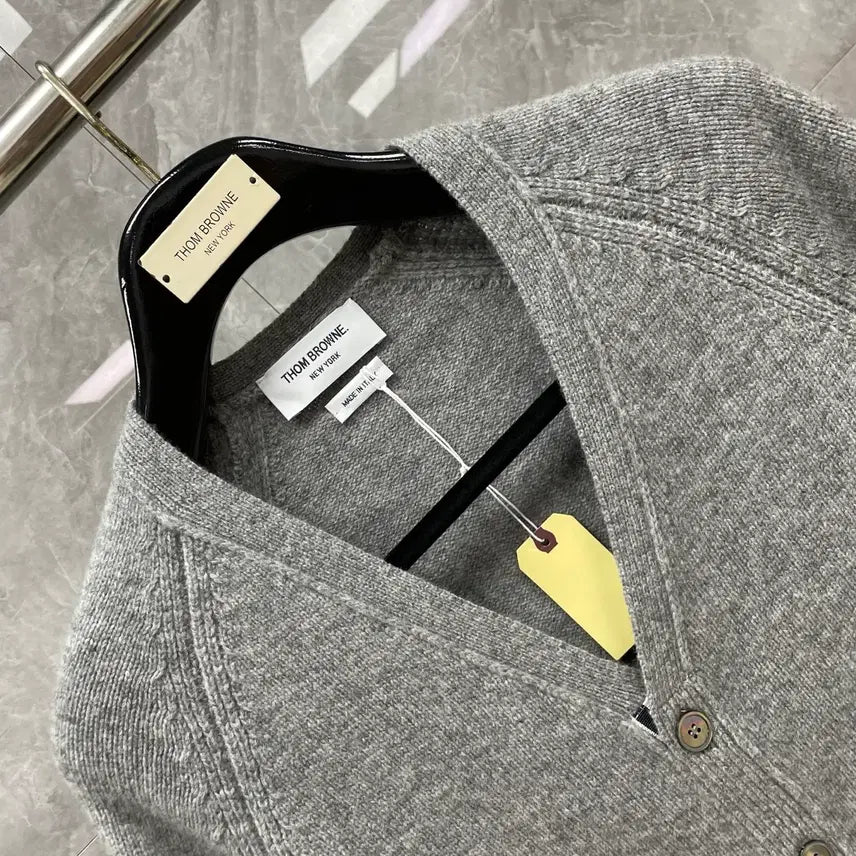 [BUNJANG] Thom Browne 4-Bar Knit Cardigan (Unisex) / 톰브라운 4바 니트 가디건 남녀사이즈 울 봄