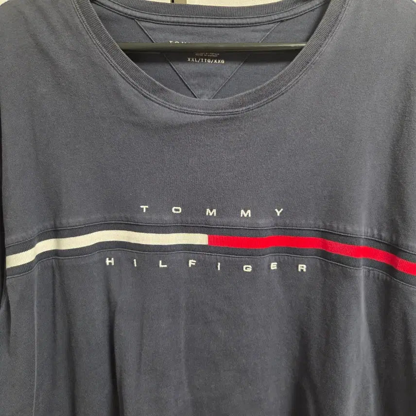 [BUNJANG] Tommy Hilfiger Navy Cotton T-Shirt / Tommy Hilfiger 반팔 티셔츠 2XL(110)