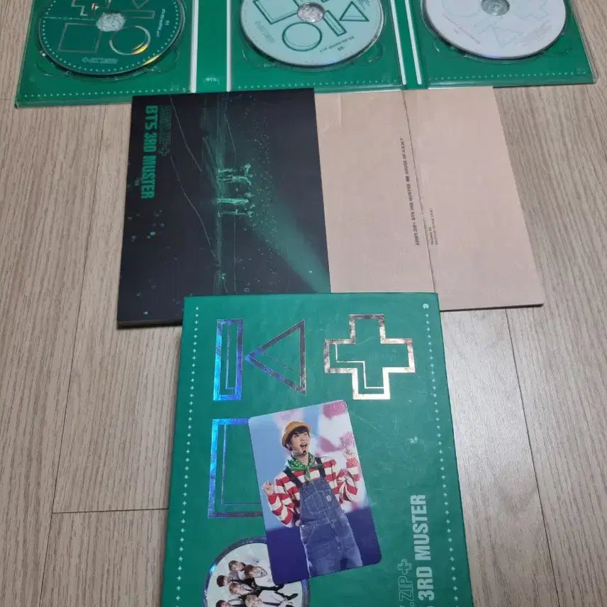 [BUNJANG] BTS Jin Muster 3rd DVD Bundle Set / 방탄 머스터3기 dvd 석진 포카포함 일괄양도. bts