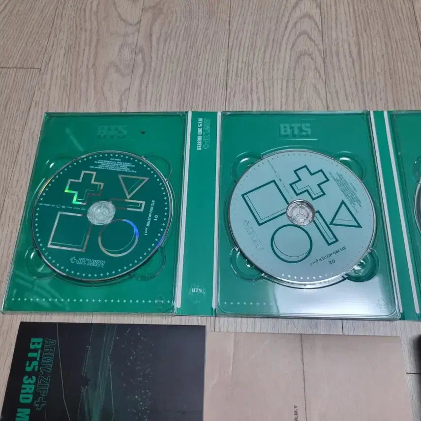 [BUNJANG] BTS Jin Muster 3rd DVD Bundle Set / 방탄 머스터3기 dvd 석진 포카포함 일괄양도. bts