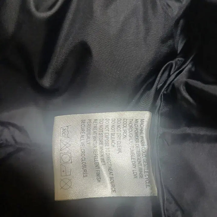[BUNJANG] The North Face Summit Series 900 Nuptse Puffer Jacket Black (L) / 노스페이스 900 써밋 눕시패딩 블랙 해외판L