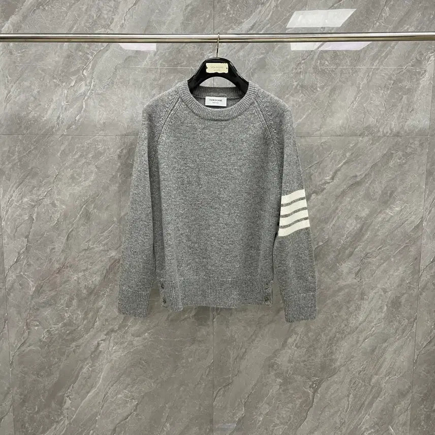 [BUNJANG] Thom Browne 4-Bar Knit Sweater / 톰브라운 4바 니트 남녀공용 울 봄 계절