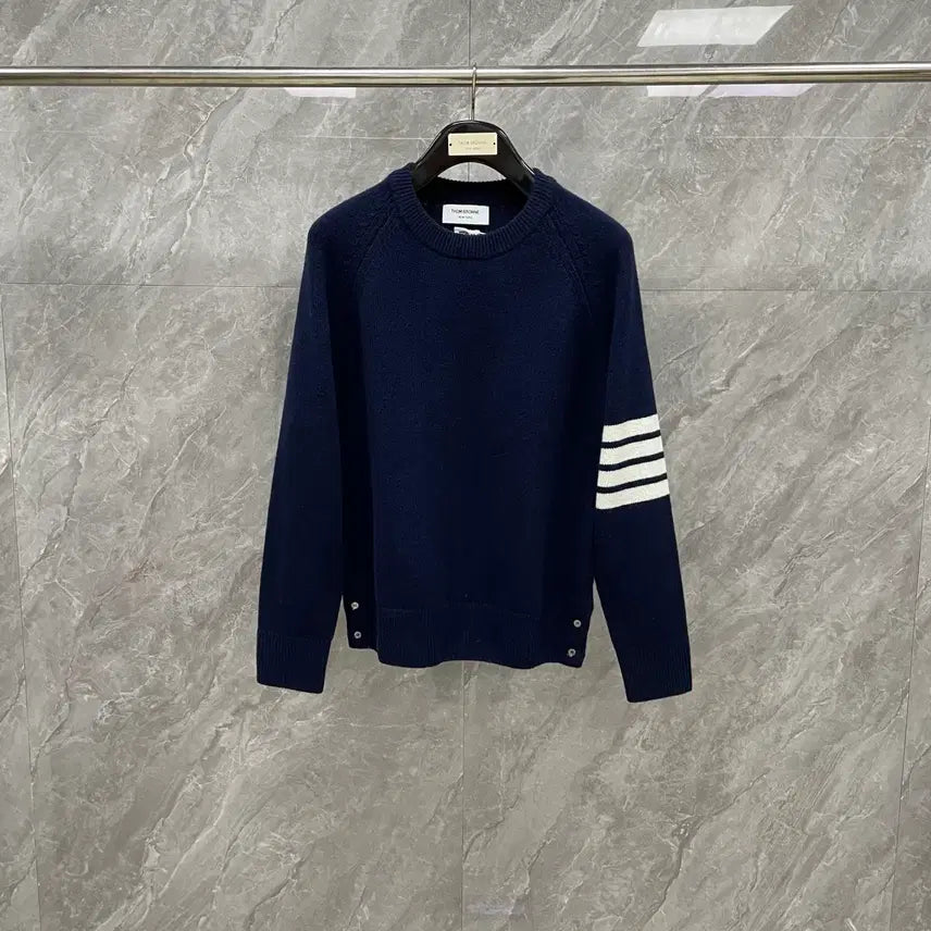 [BUNJANG] Thom Browne 4-Bar Knit Sweater / 톰브라운 4바 니트 남녀공용 울 봄 계절