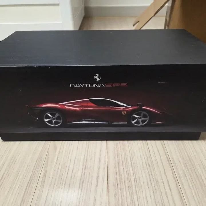 [SOLD OUT] (미개봉 새상품)ModelAture 페라리 데이토나 SP3 1:18