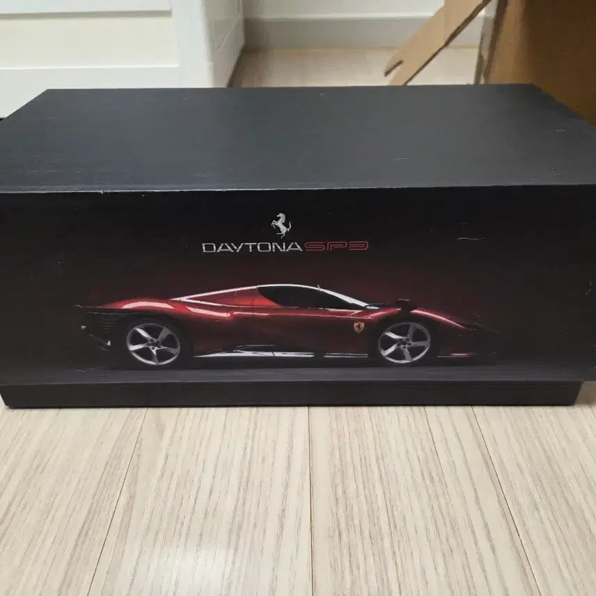 [SOLD OUT] (미개봉 새상품)ModelAture 페라리 데이토나 SP3 1:18
