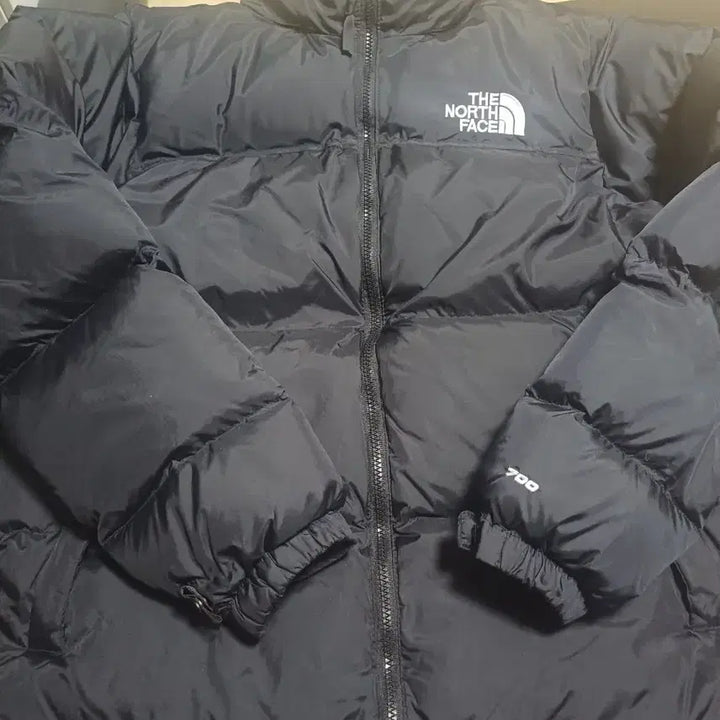 [BUNJANG] The North Face Nuptse 700 Black Puffer Jacket / 노스페이스 눕시 해외판 700 블랙 정품
