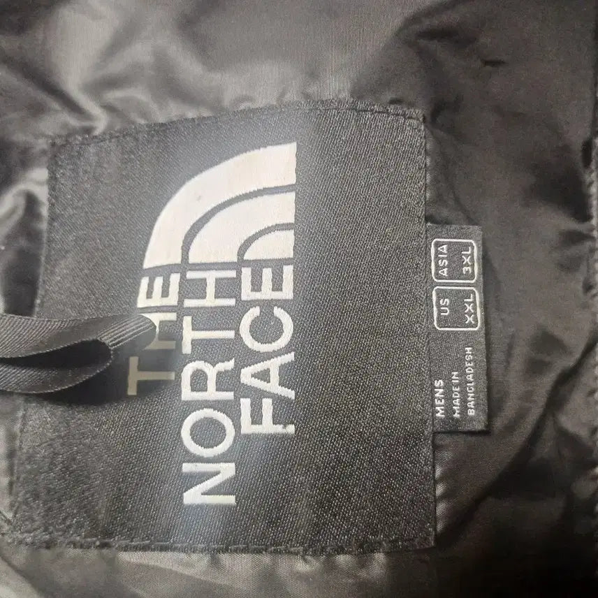 [BUNJANG] The North Face Nuptse 700 Black Puffer Jacket / 노스페이스 눕시 해외판 700 블랙 정품