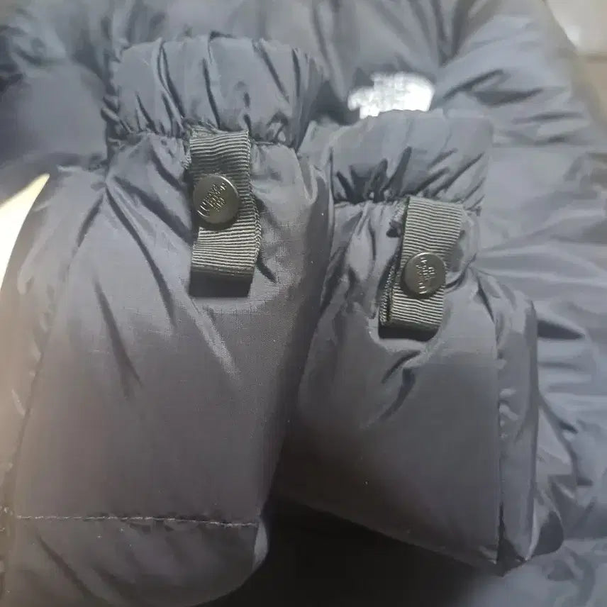 [BUNJANG] The North Face Nuptse 700 Black Puffer Jacket / 노스페이스 눕시 해외판 700 블랙 정품