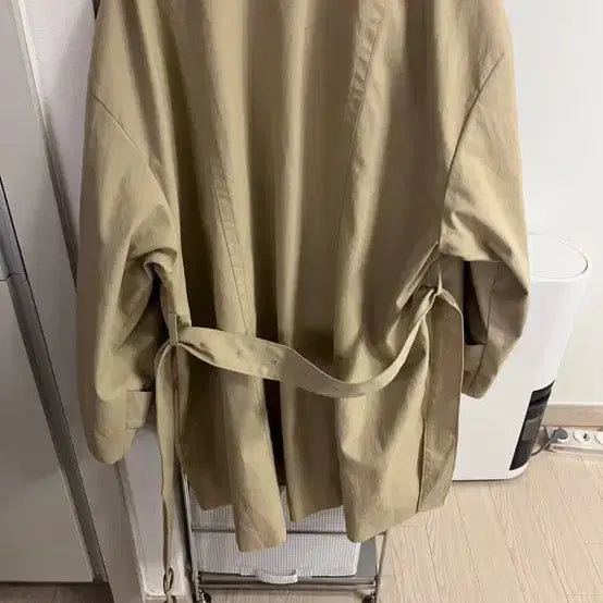 [BUNJANG] ONE High Neck Half Trench Coat (Beige) / 오엔이 High Neck Half Trench Coat베이지 트렌치코트