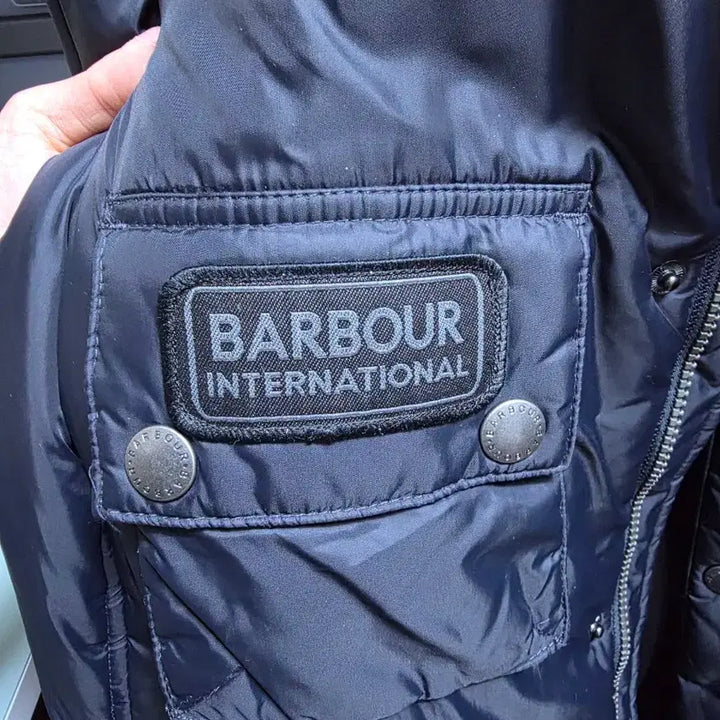 [BUNJANG] Barbour Padded Jacket (Navy) - Size M / 바버 패디드 자켓 M 네이비