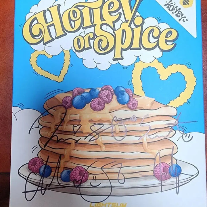 [BUNJANG] LIGHTSUM Honey or Spice Album Signed / 라잇썸 Honey or Spice 앨범 친필 싸인