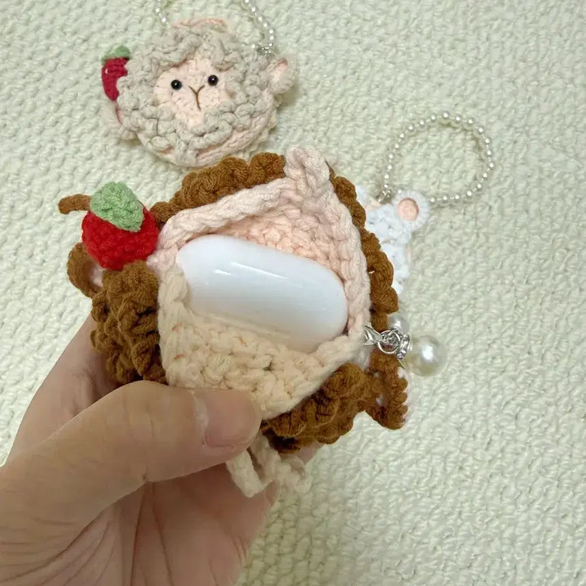 [BUNJANG] Handmade Crochet Sheep Airpods/Buds Case Keyring / 핸드메이드 코바늘 초특가 양 에어팟 버즈 케이스 키링 장식 개당 가격