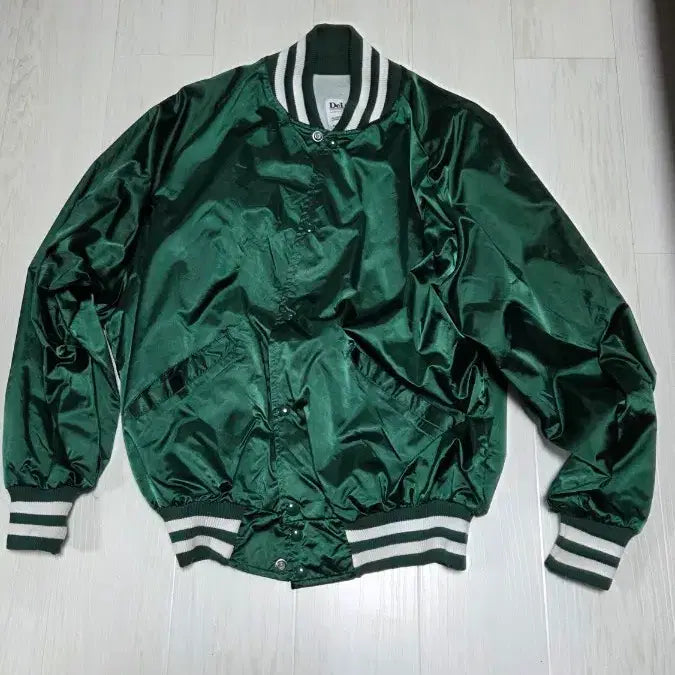 [BUNJANG] DeLONG Green Varsity Jacket / DeLONG 그린색 바시티 자켓