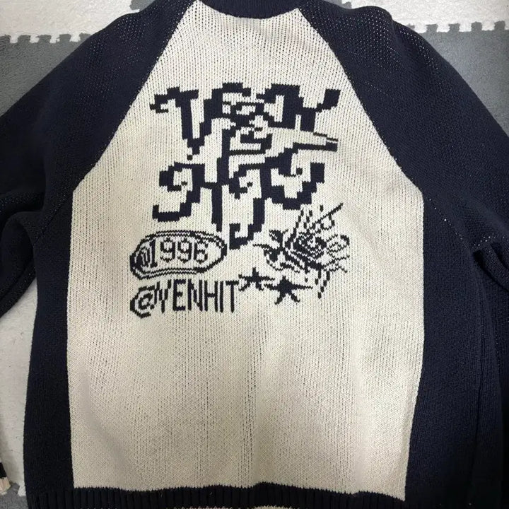 [BUNJANG] VL Knit Zip-up Cardigan / 브이엘 니트 집업 가디건 네이비/화이트