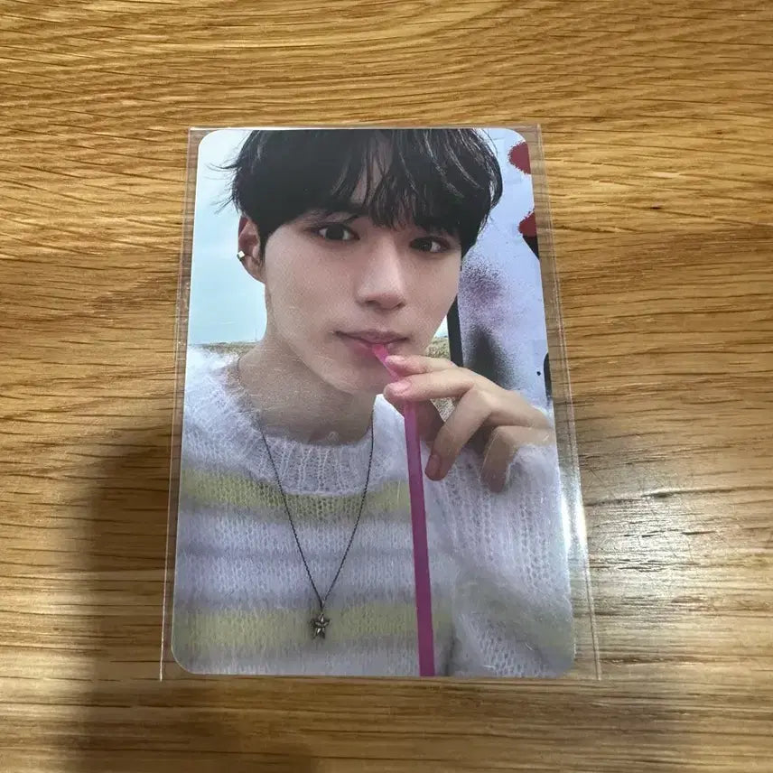 [BUNJANG] Alpha Drive One Junseo POB Photocard (Straw Ver.) / 알파드라이브원 - 준서 특전 미공포 포카 빨대ver.