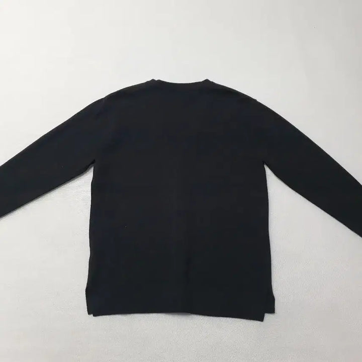 [BUNJANG] EZIO Black V-Neck Knit Cardigan / EZIO 블랙 브이넥 니트 가디건 95~100