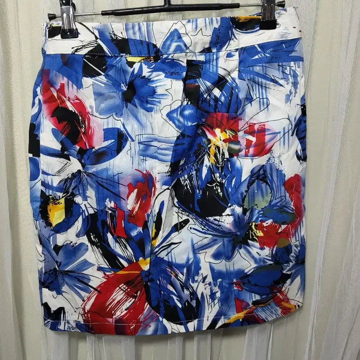 [BUNJANG] ALTBENY Floral Pattern Mini Skirt / [새상품]ALTBENY 화려한 플라워 패턴 스커트