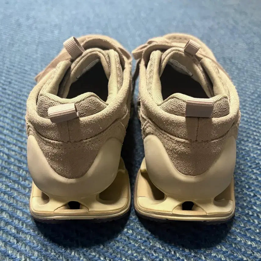 [BUNJANG] Mizuno Prophecy Moc Suede Sneakers / 미즈노 프로페시 목moc 스웨이드 카키 몰레 260