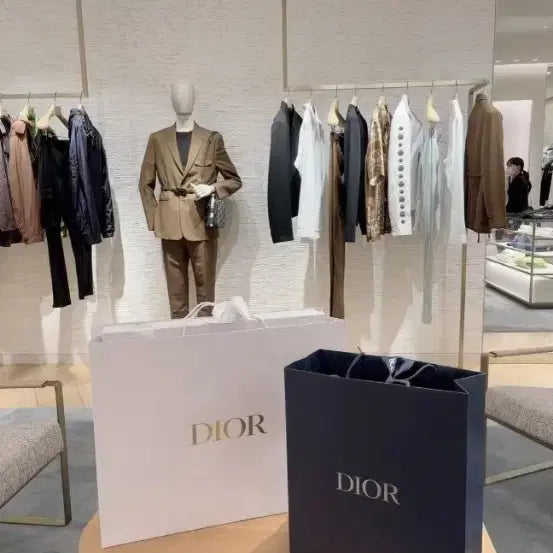 [BUNJANG] Dior B27 40.5 Sneakers / 디올 B27 40.5 깨끗하게 신었어요 구겨신지않고