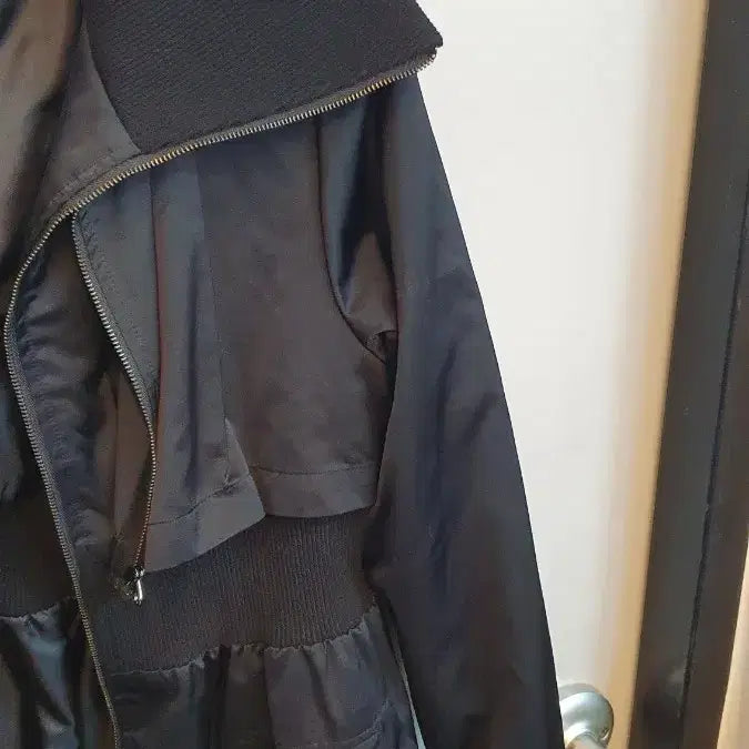 [BUNJANG] Blue Queen Windbreaker Jumper / 블루퀸 점퍼 프리