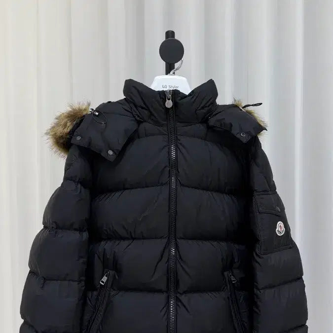 [BUNJANG] Moncler MayaF 23FW Jacket / [당일배송/A등급] 23FW 몽클레어 마야프 5사이즈