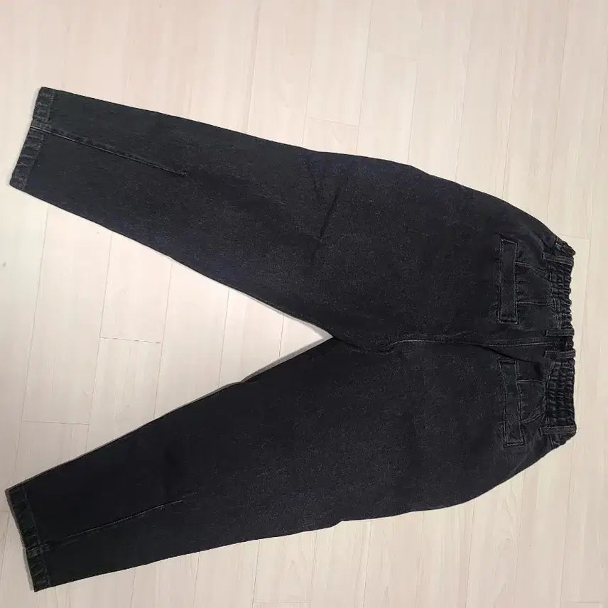 [BUNJANG] ZioSongzio Carrot Fit Black Denim Jeans / 지오송지오 캐롯핏 청바지