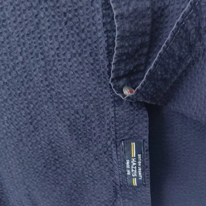 [BUNJANG] Hazzys Men's Short Sleeve Embroidered Shirt / 헤지스 95 순면 엠보 반팔 셔츠. NV.